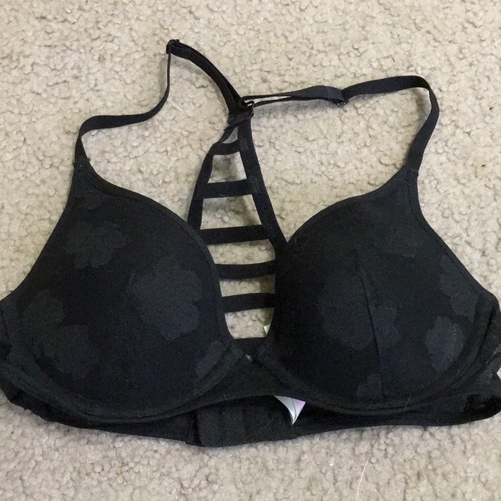 pink bra